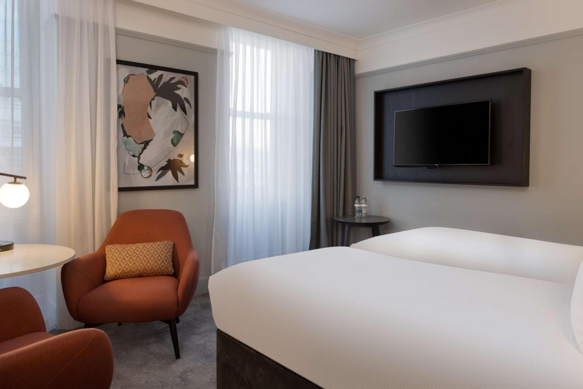 מלון Doubletree By Hilton Brighton Metropole מראה חיצוני תמונה