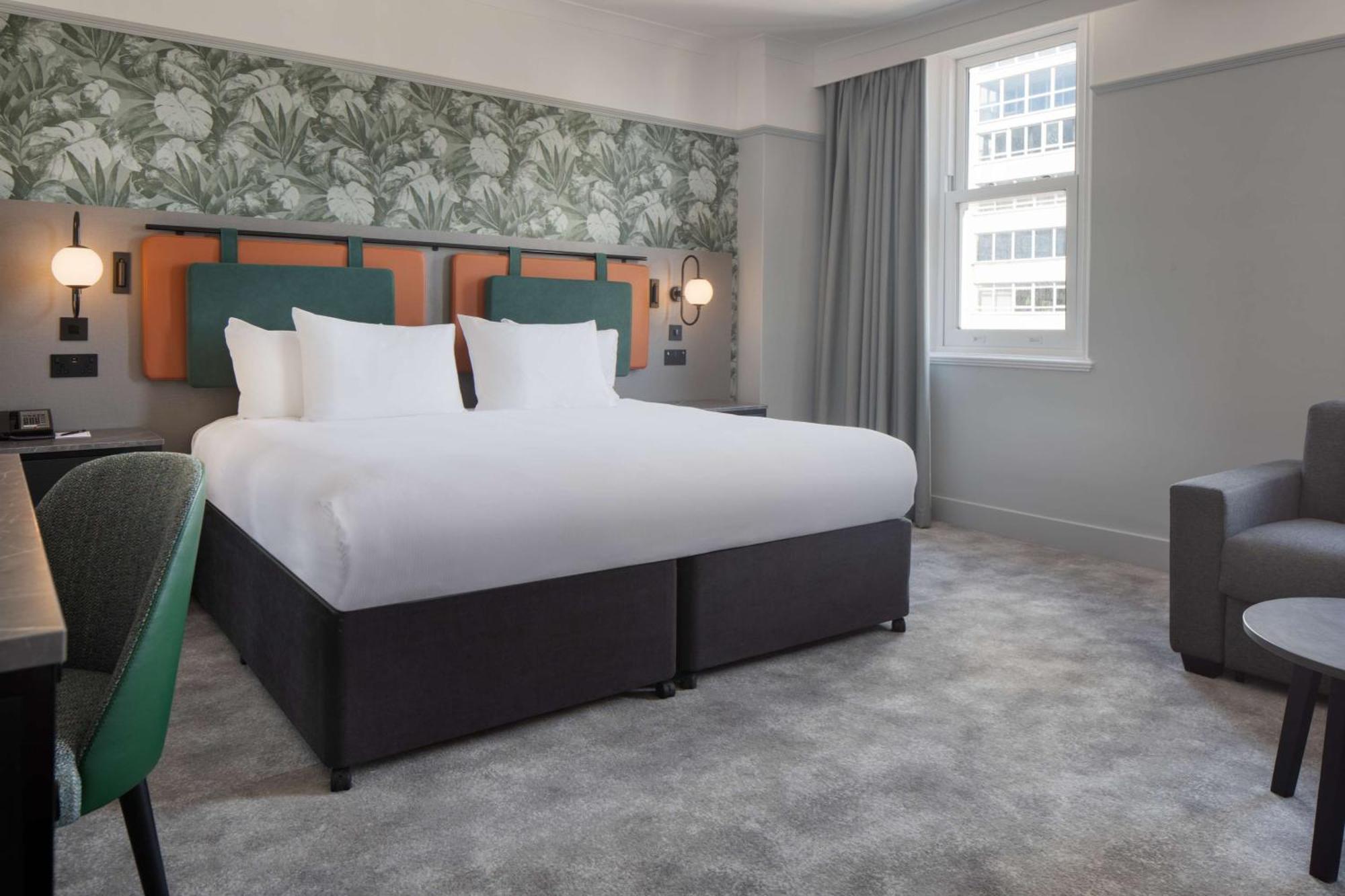 מלון Doubletree By Hilton Brighton Metropole מראה חיצוני תמונה