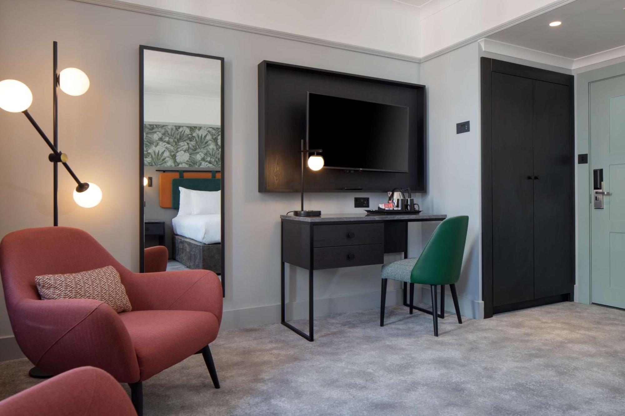 מלון Doubletree By Hilton Brighton Metropole מראה חיצוני תמונה
