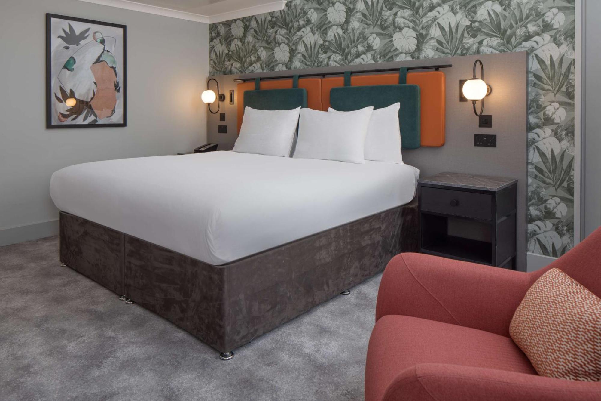 מלון Doubletree By Hilton Brighton Metropole מראה חיצוני תמונה