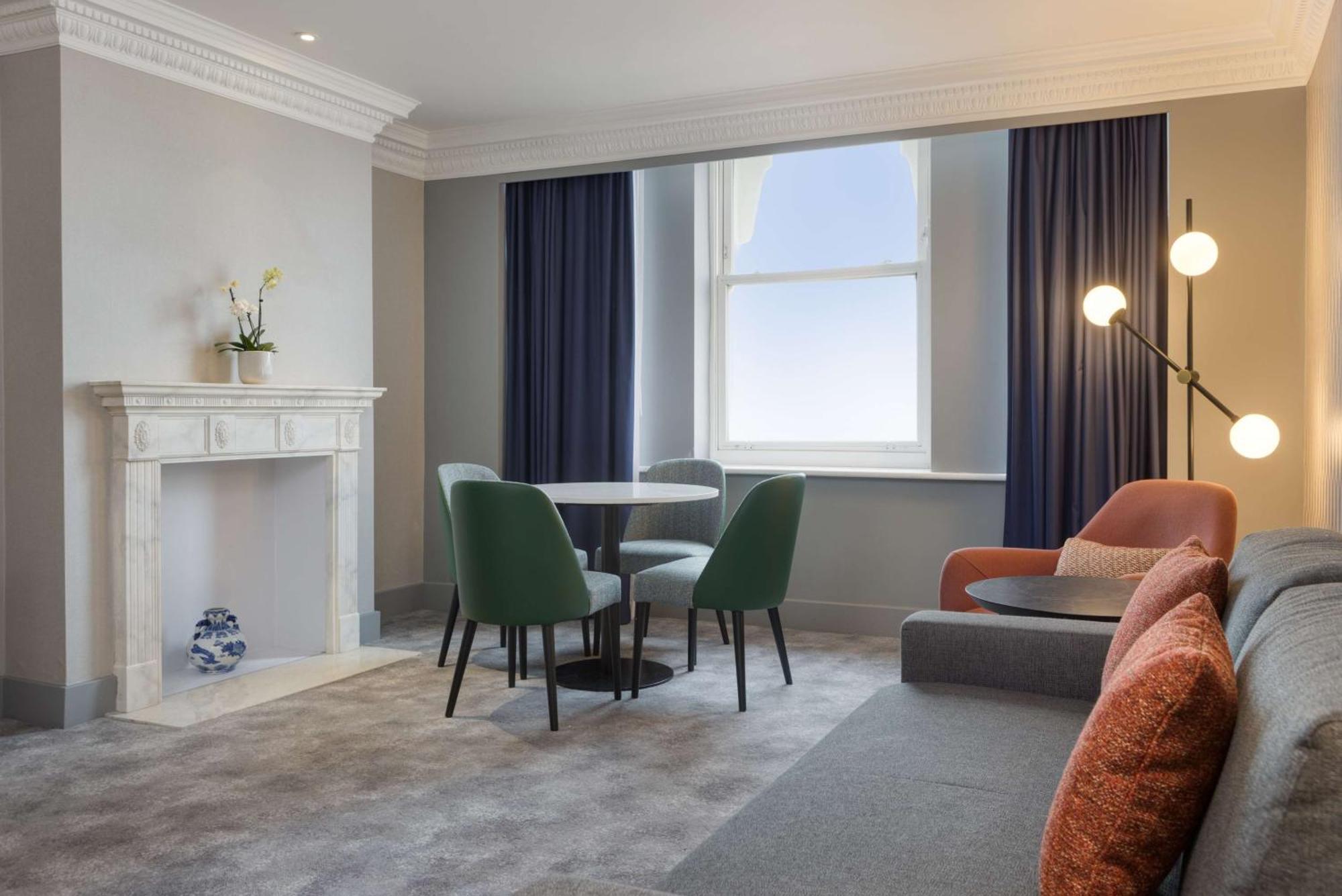 מלון Doubletree By Hilton Brighton Metropole מראה חיצוני תמונה