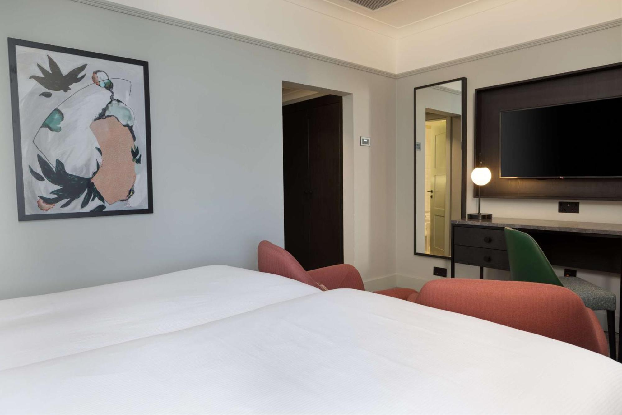 מלון Doubletree By Hilton Brighton Metropole מראה חיצוני תמונה