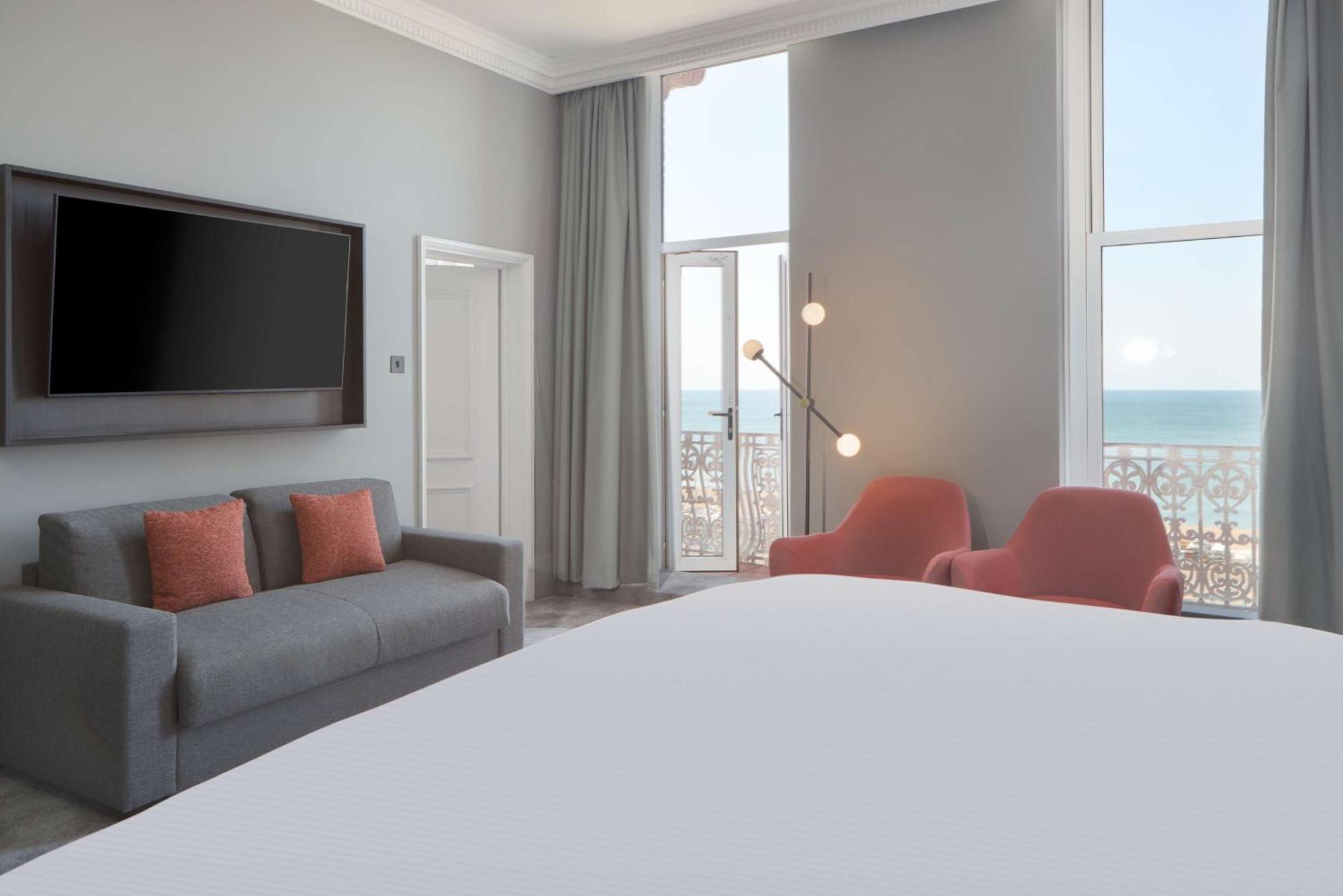 מלון Doubletree By Hilton Brighton Metropole מראה חיצוני תמונה