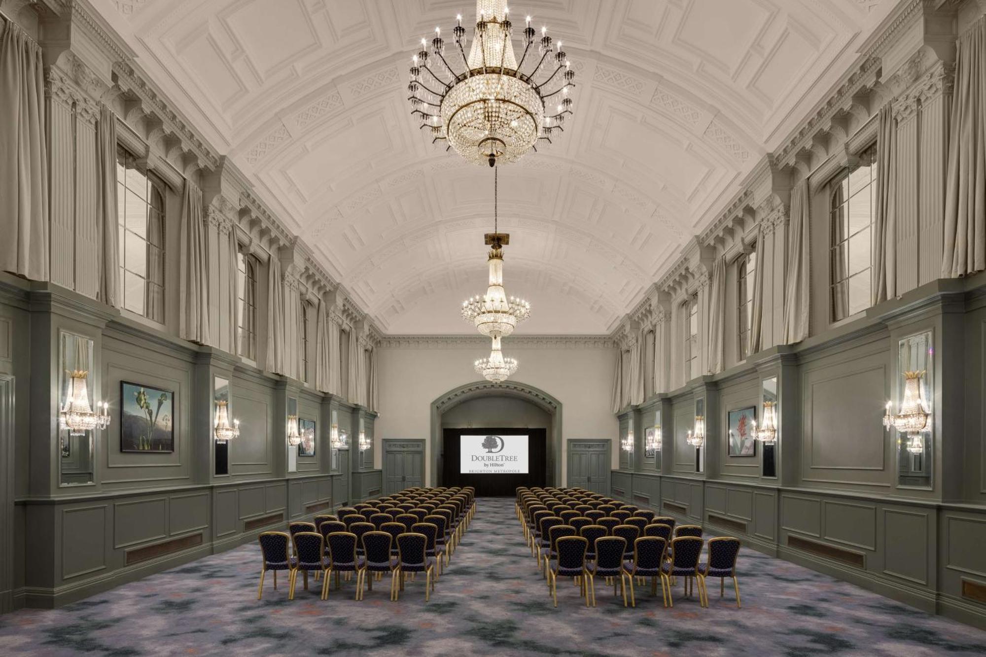 מלון Doubletree By Hilton Brighton Metropole מראה חיצוני תמונה